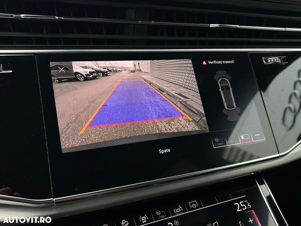 Audi Q8 50 TDI quattro Tiptronic - 23