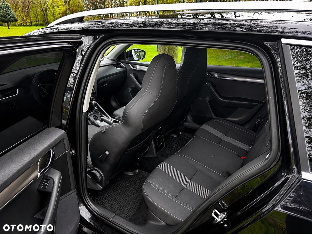 Skoda Octavia 1.6 TDI Ambition DSG - 7