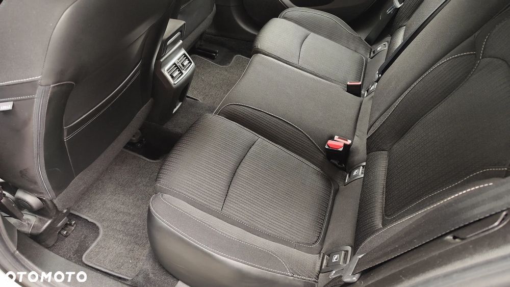 Renault Megane ENERGY TCe 100 EXPERIENCE - 25