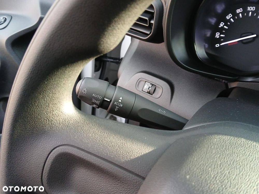 Toyota Proace City Verso 1.5 D-4D Business - 27