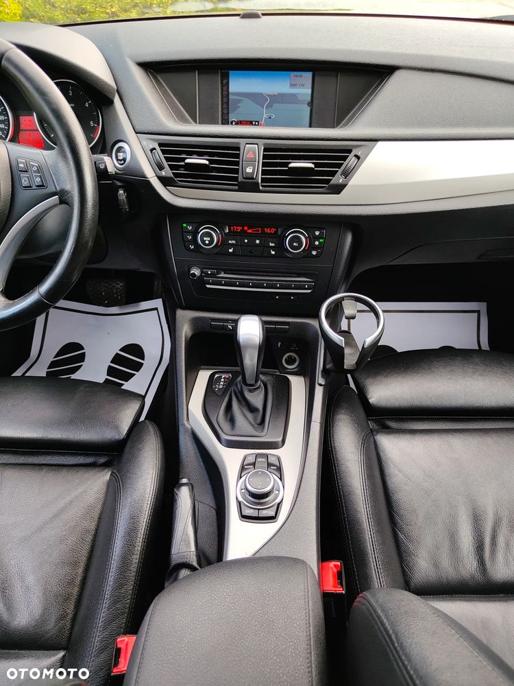 BMW X1 xDrive18d Sport Line - 20