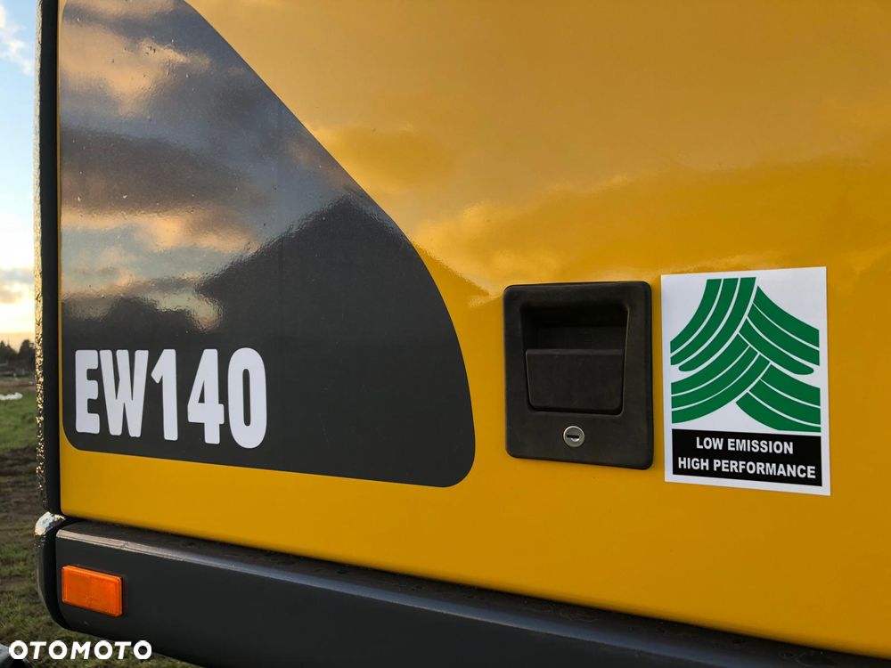 Volvo EW140 ROTOTILT PODPORY PŁUG - 26