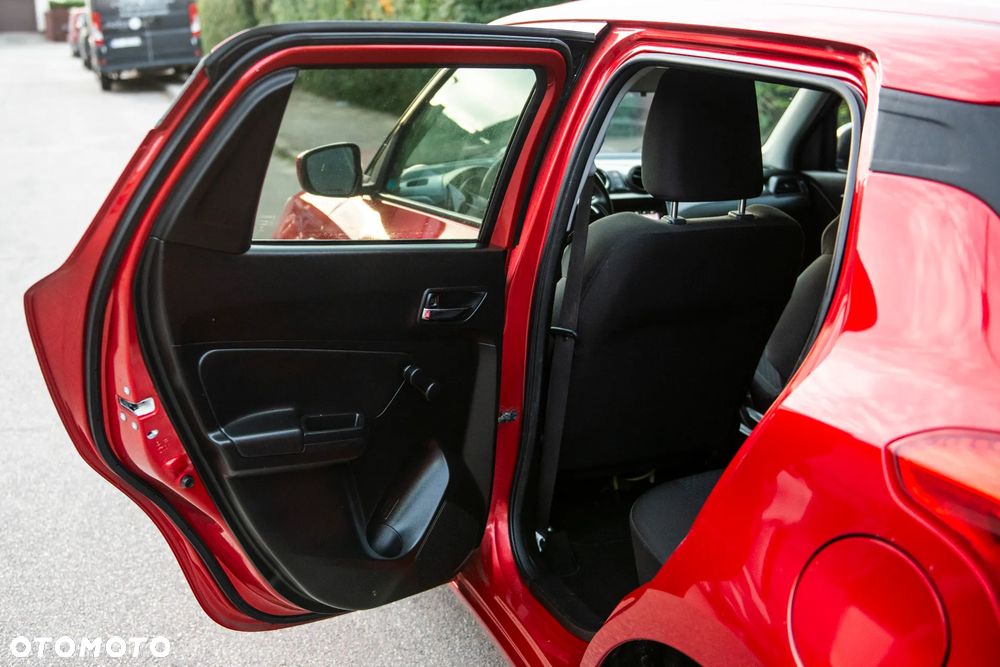 Suzuki Swift 1.2 Dualjet Comfort - 29