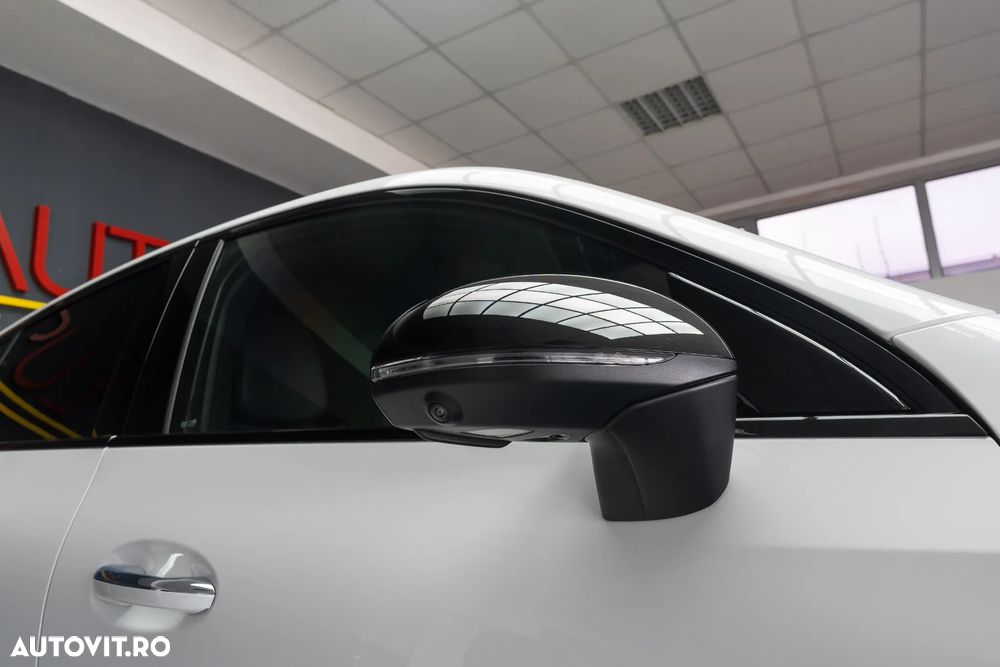 Mercedes-Benz GLC Coupe 200 4Matic 9G-TRONIC AMG Line Advanced - 10