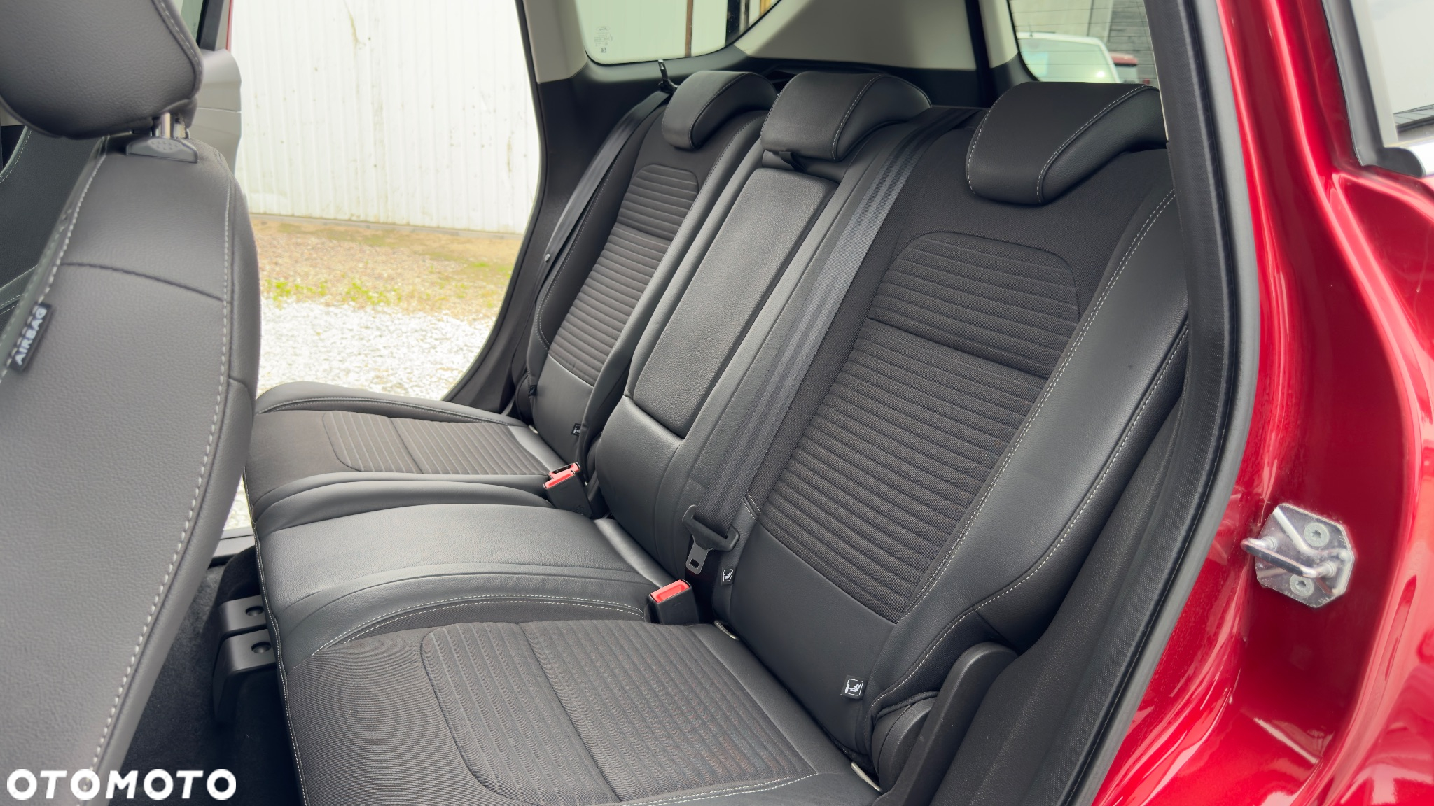 Ford Kuga 2.0 TDCi AWD Titanium - 41
