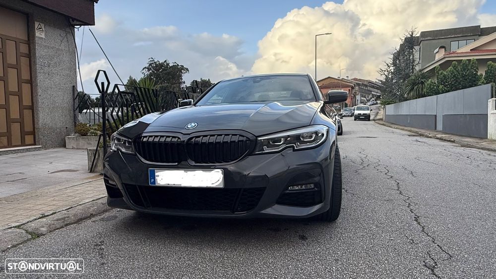 BMW 330 e Aut. M Sport - 1