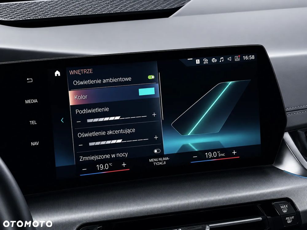 BMW Seria 2 218i Luxury Line - 26