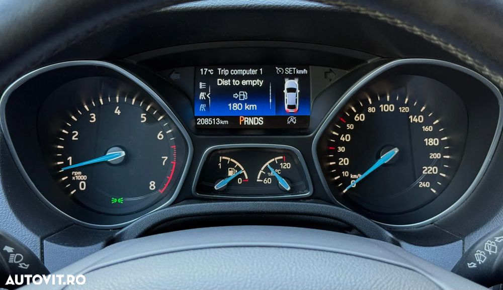 Ford Focus 1.5 Ecoboost Titanium Business - 14