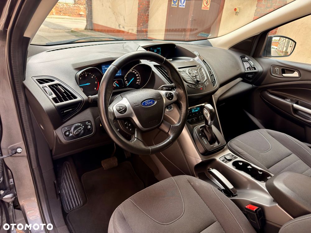 Ford Kuga 2.0 TDCi 4x4 Titanium - 20