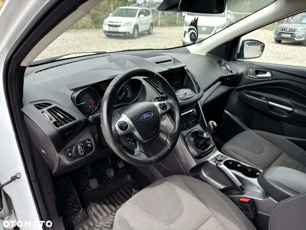 Ford Kuga 2.0 TDCi 2x4 SYNC - 14