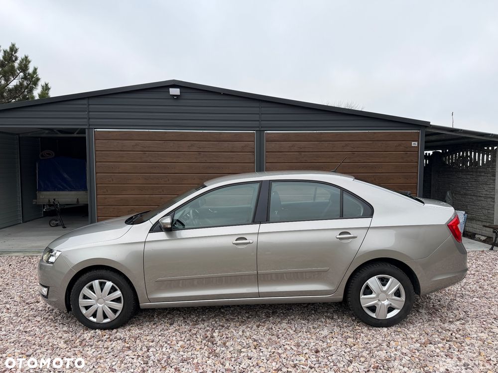 Skoda RAPID 1.4 TSI Style DSG - 8