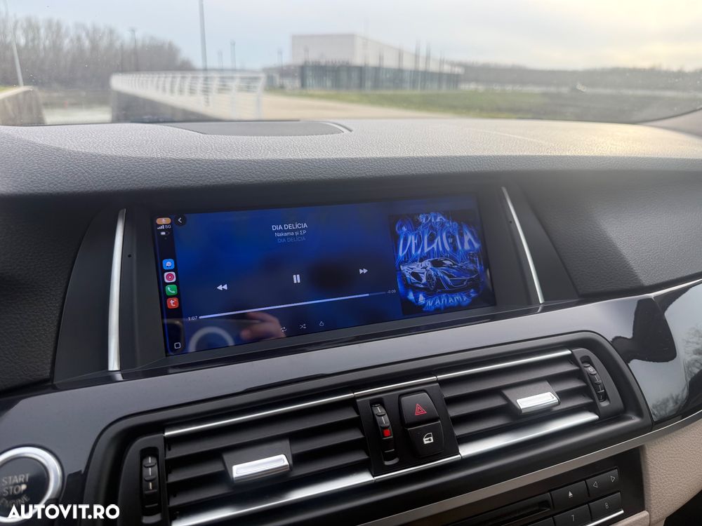 BMW Seria 5 520d Aut. - 24