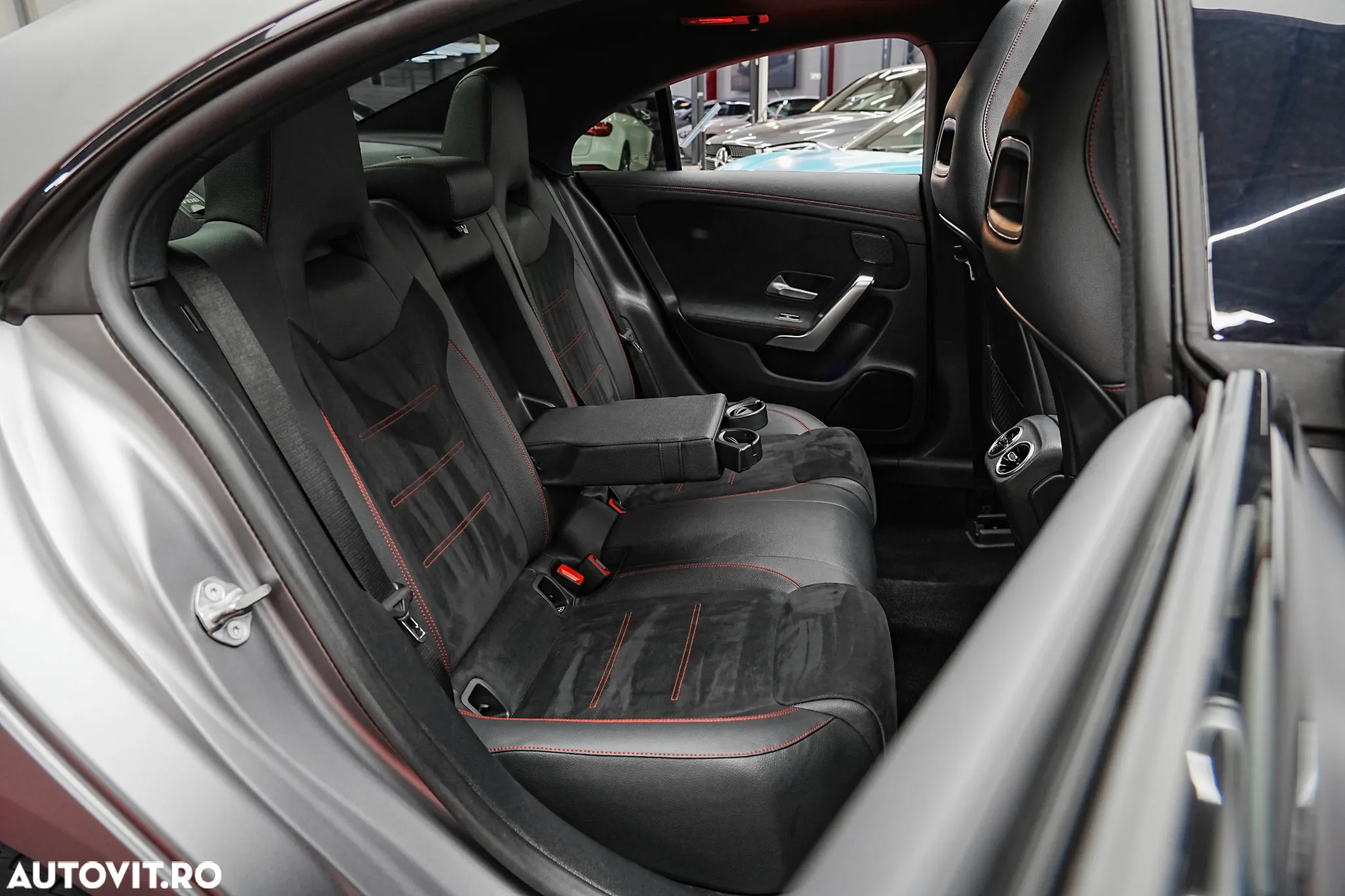 Mercedes-Benz CLA 180 7G-DCT AMG Line Advanced Plus - 10