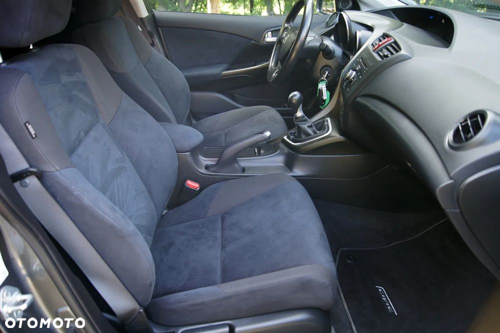 Honda Civic 1.4 Sport - 24