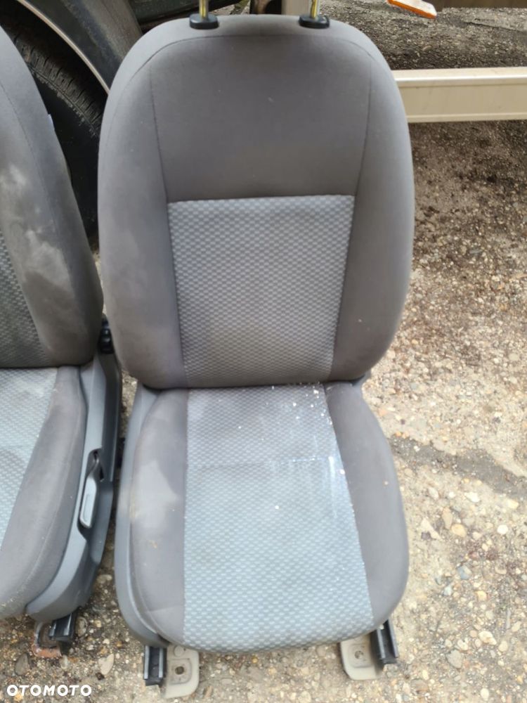 fotel przedni prawy pasażera ford focus mk 2 - 2