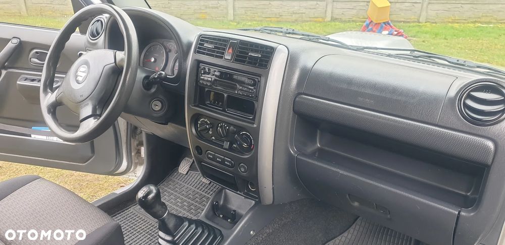 Suzuki Jimny 1.5 DDiS Club - 8