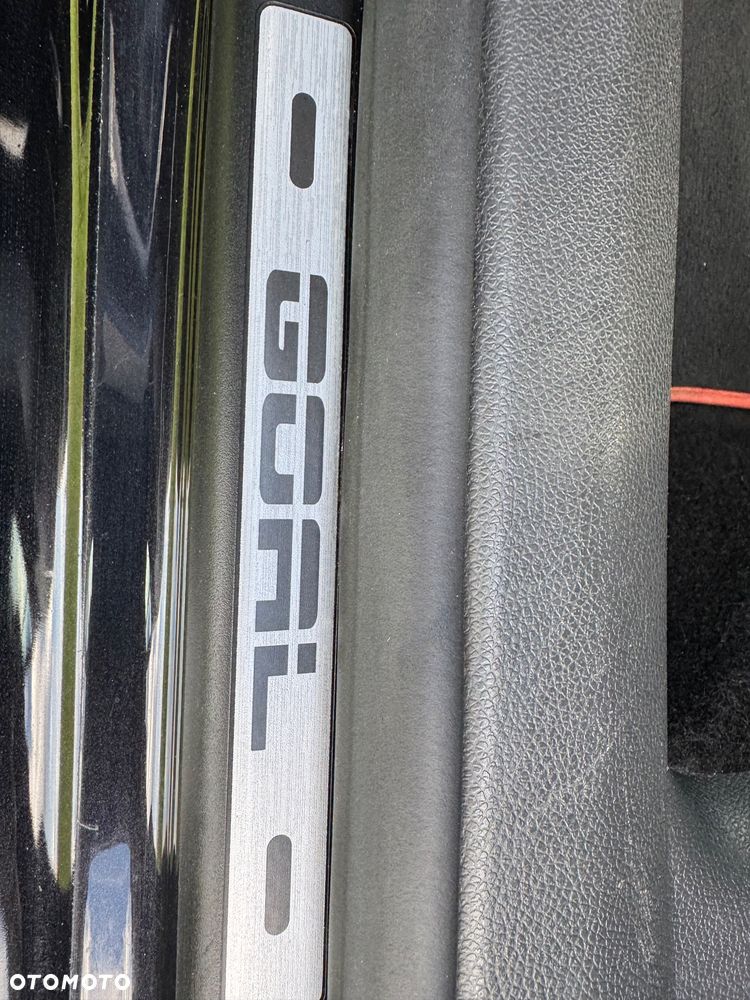 Volkswagen Golf 1.6 Goal - 21