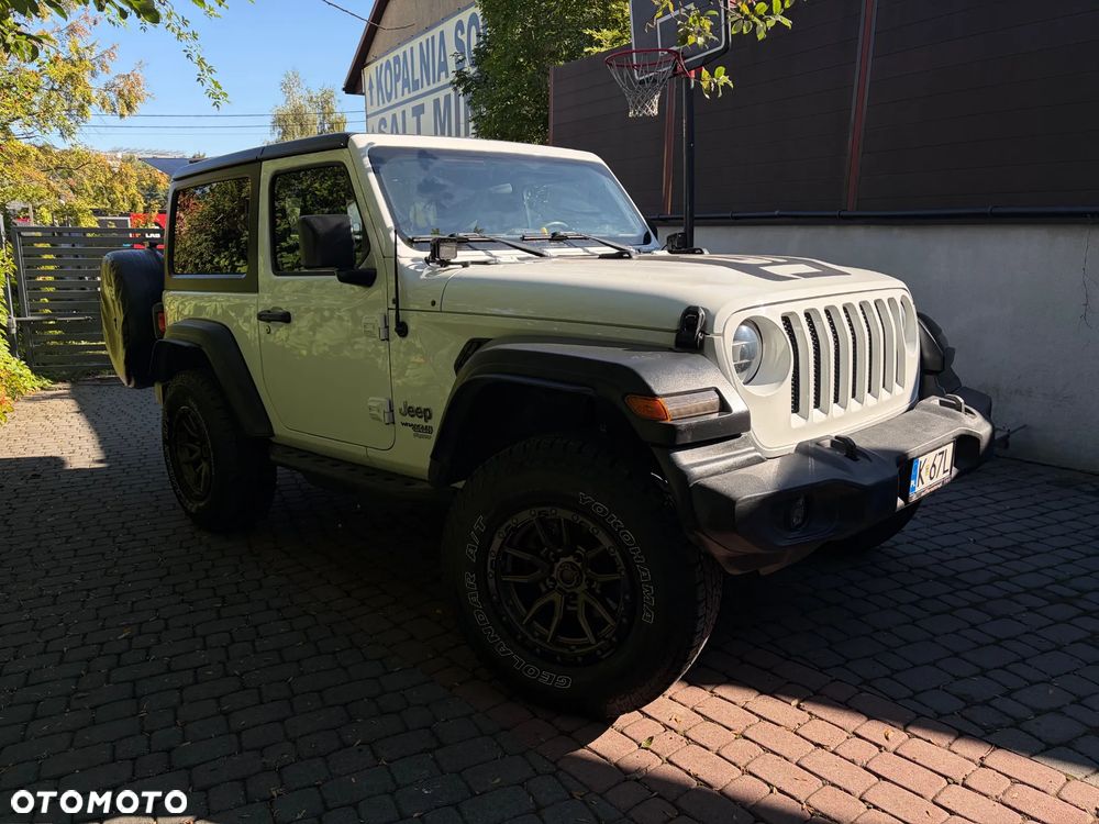 Jeep Wrangler GME 2.0 Turbo Sport - 12