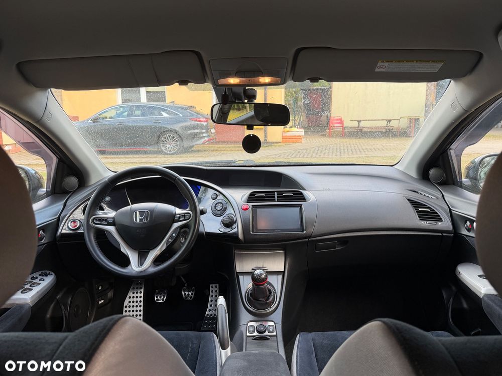 Honda Civic 1.8 Sport - 29