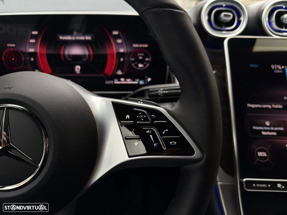 Mercedes-Benz GLC 300 e 4Matic - 42