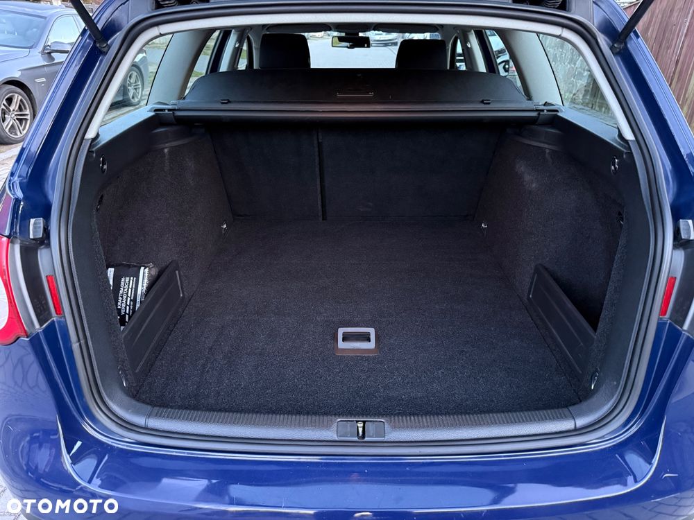 Volkswagen Passat Variant 1.6 FSI Comfortline - 22