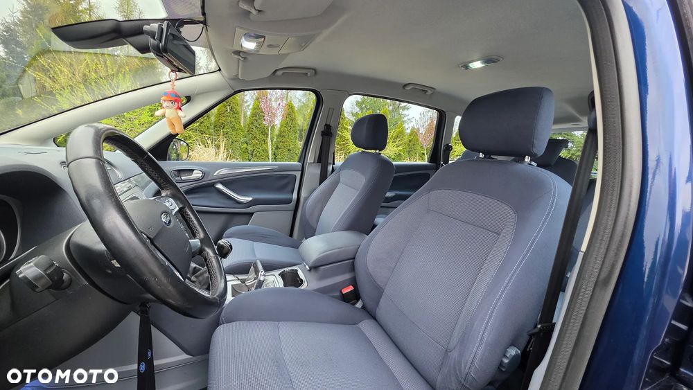 Ford S-Max 2.0 TDCi DPF Titanium - 17