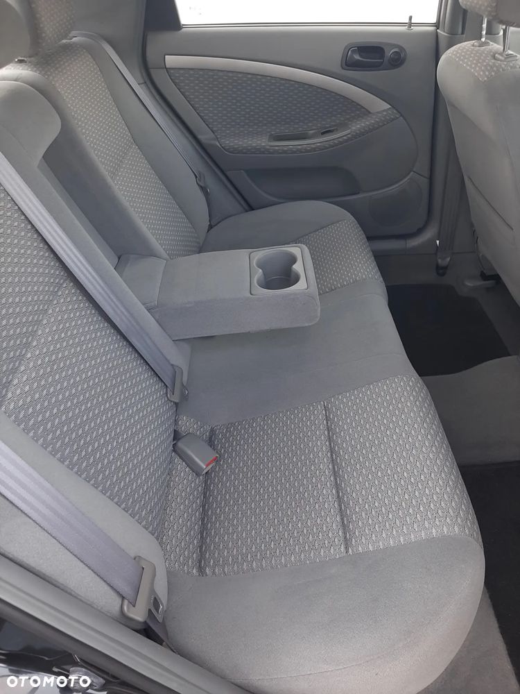 Chevrolet Lacetti 1.8 CDX - 15
