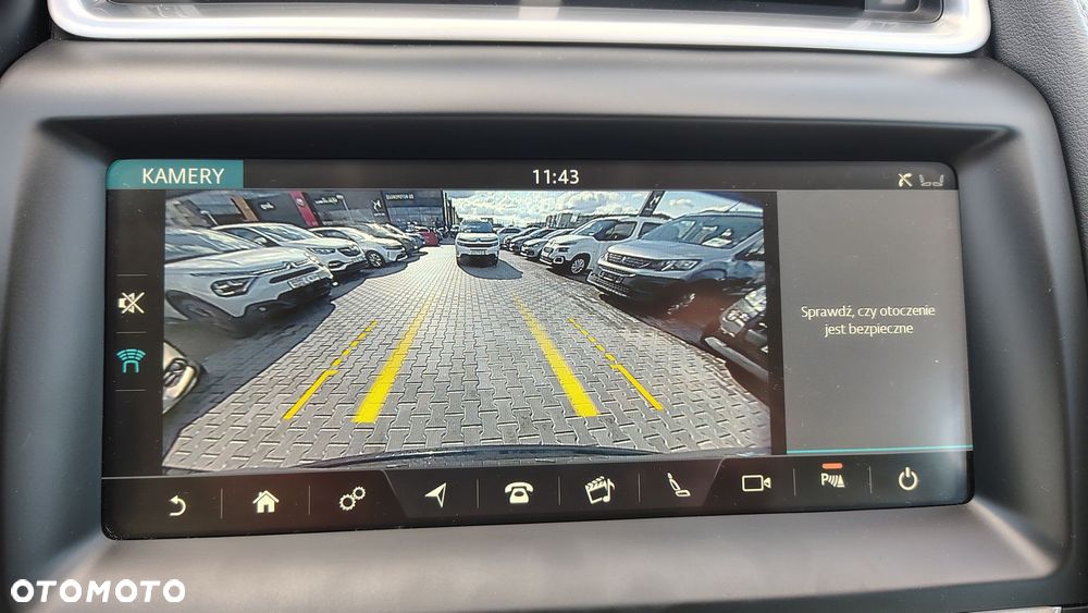 Jaguar E-Pace 2.0 i4D AWD - 18