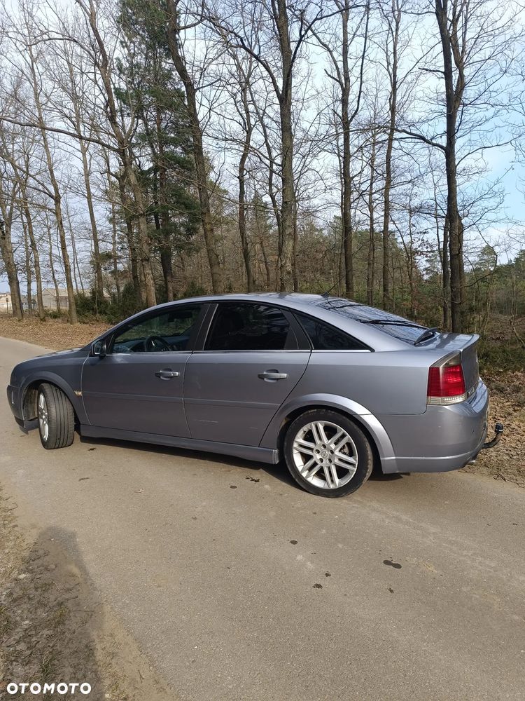 Opel Vectra 1.9 CDTI Sport / GTS - 3