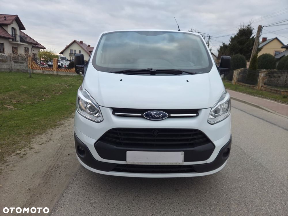 Ford Transit - 1