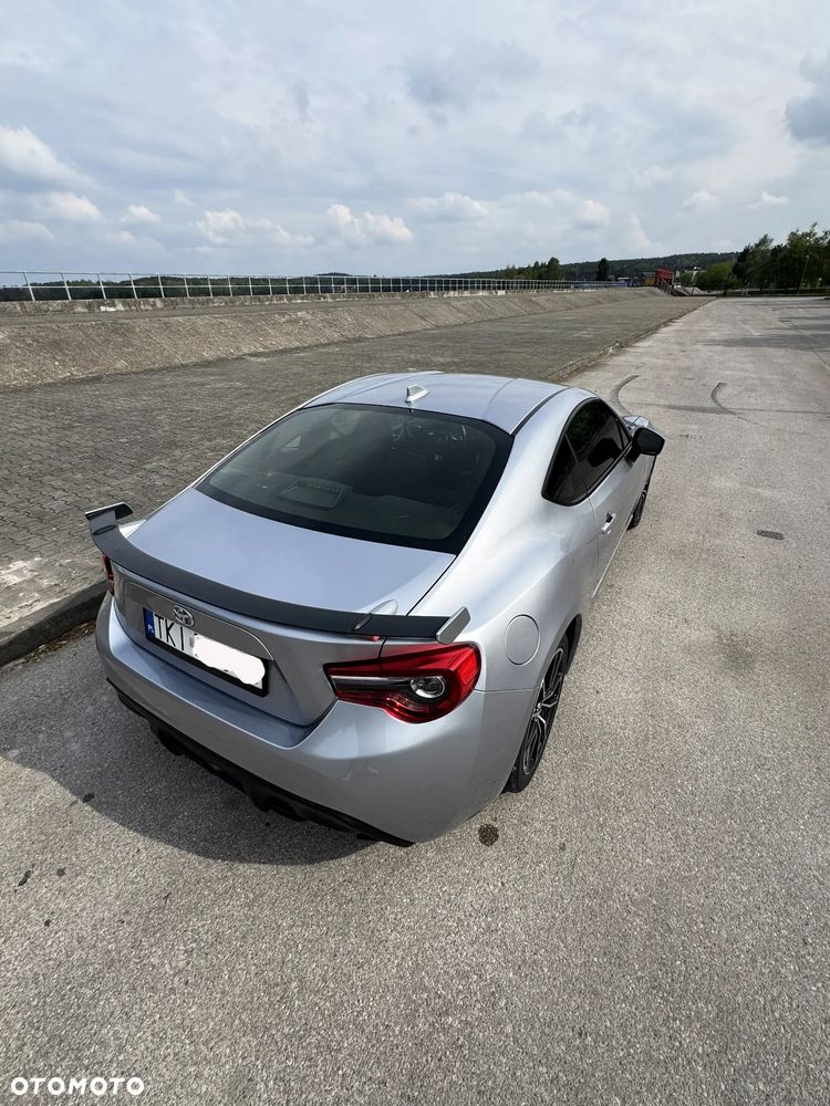 Toyota GT86 2.0 Premium - 30