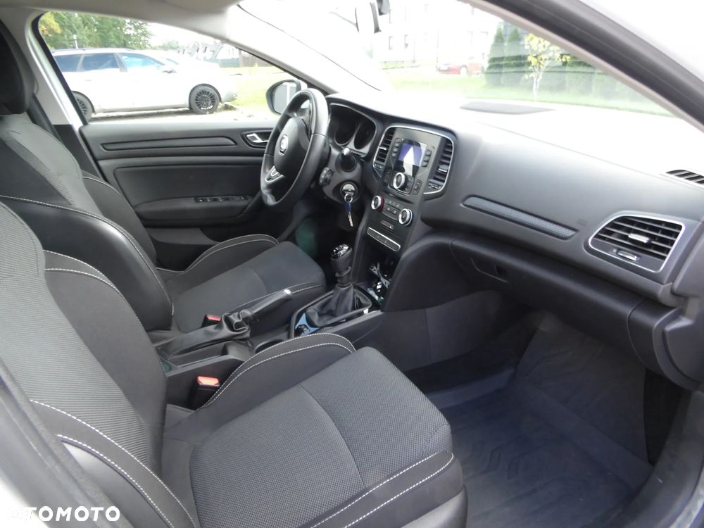 Renault Megane - 8