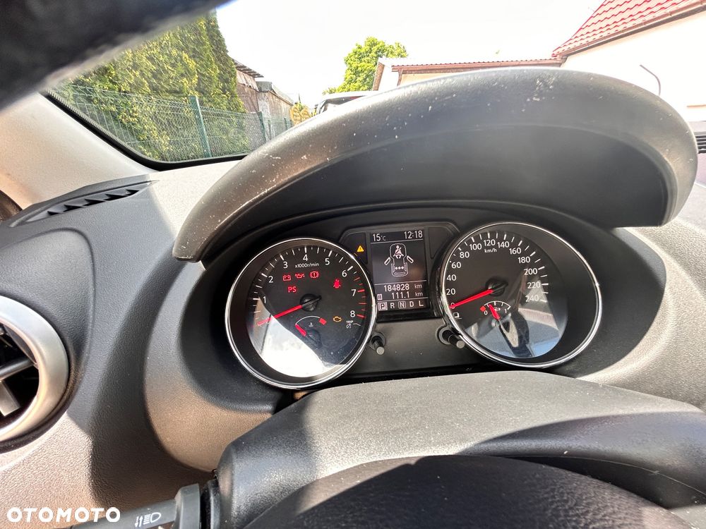 Nissan Qashqai 1.6 360 CVT - 8