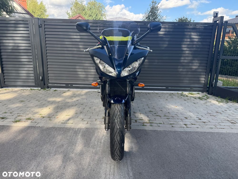 Yamaha FZ6 - 8