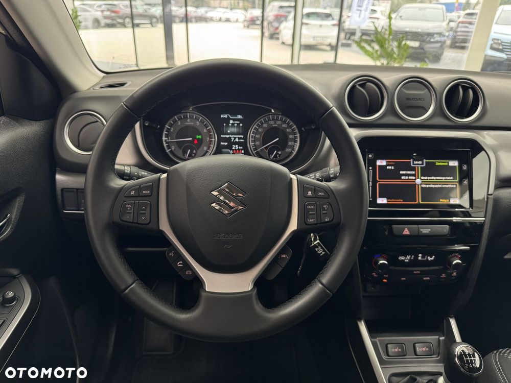 Suzuki Vitara - 15
