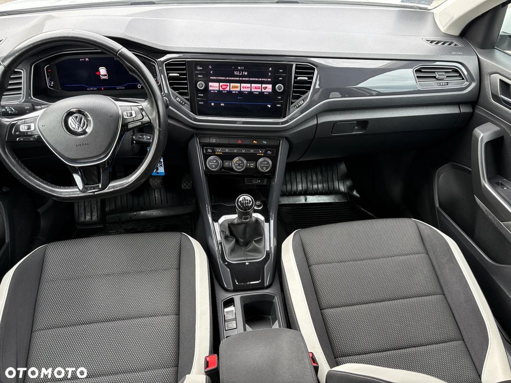 Volkswagen T-Roc 1.5 TSI ACT Premium - 12