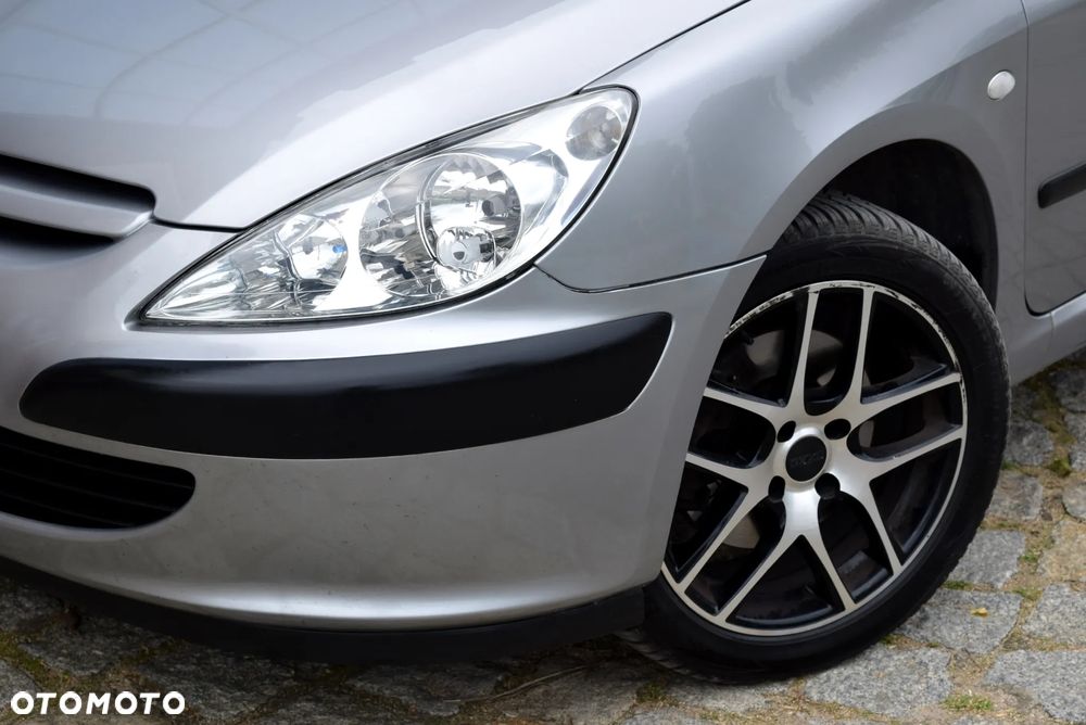 Peugeot 307 HDi 135 Epok - 11