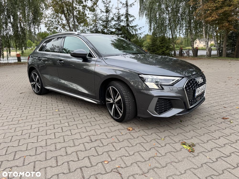 Audi A3 Sportback 1.4 TFSI e-tron S line Sportpaket - 4