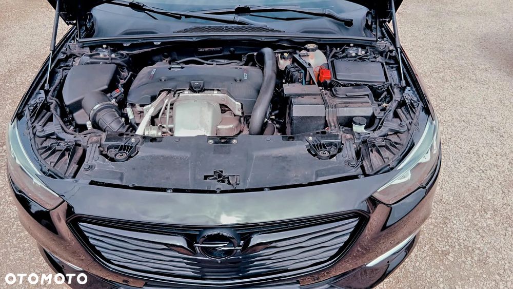 Opel Insignia 2.0 T 4x4 Innovation S&S - 16
