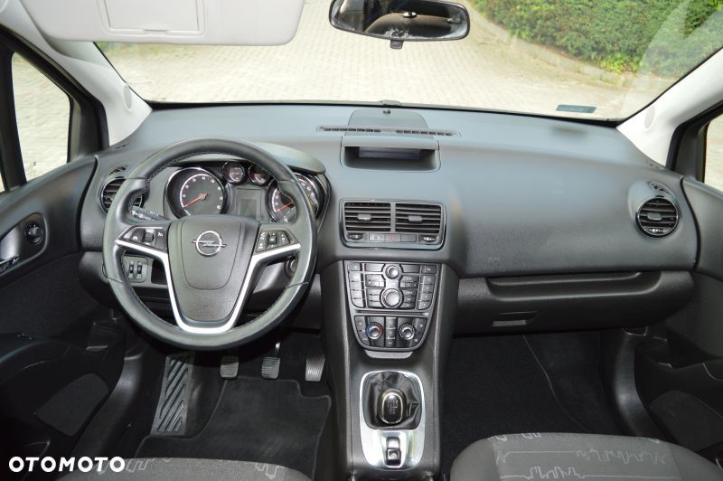 Opel Meriva - 26
