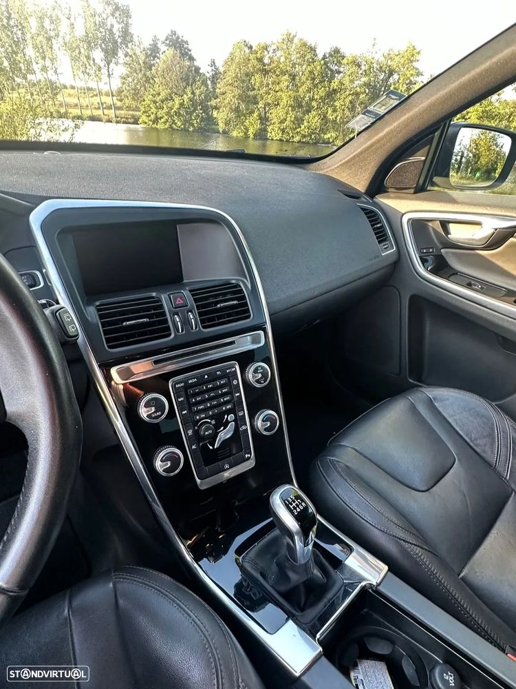 Volvo XC 60 2.0 D4 Dynamic Edition - 8