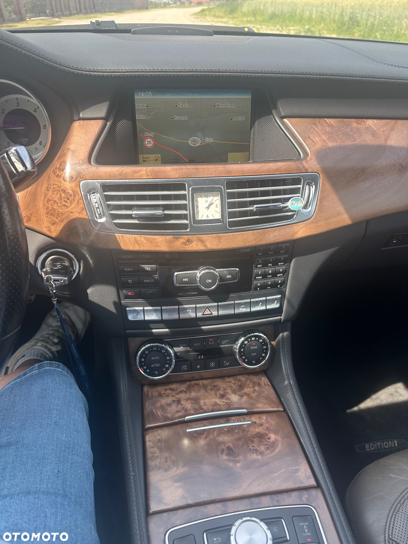 Mercedes-Benz CLS 350 BlueTEC 4-Matic - 24