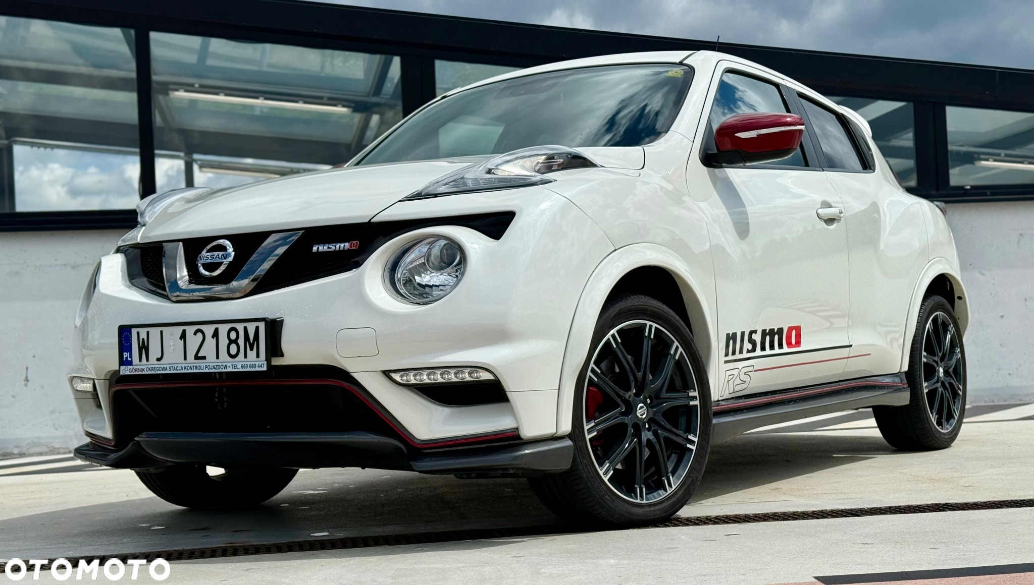 Nissan Juke 1.6 DIG-T Nismo RS 4WD Xtronic EU6 - 3