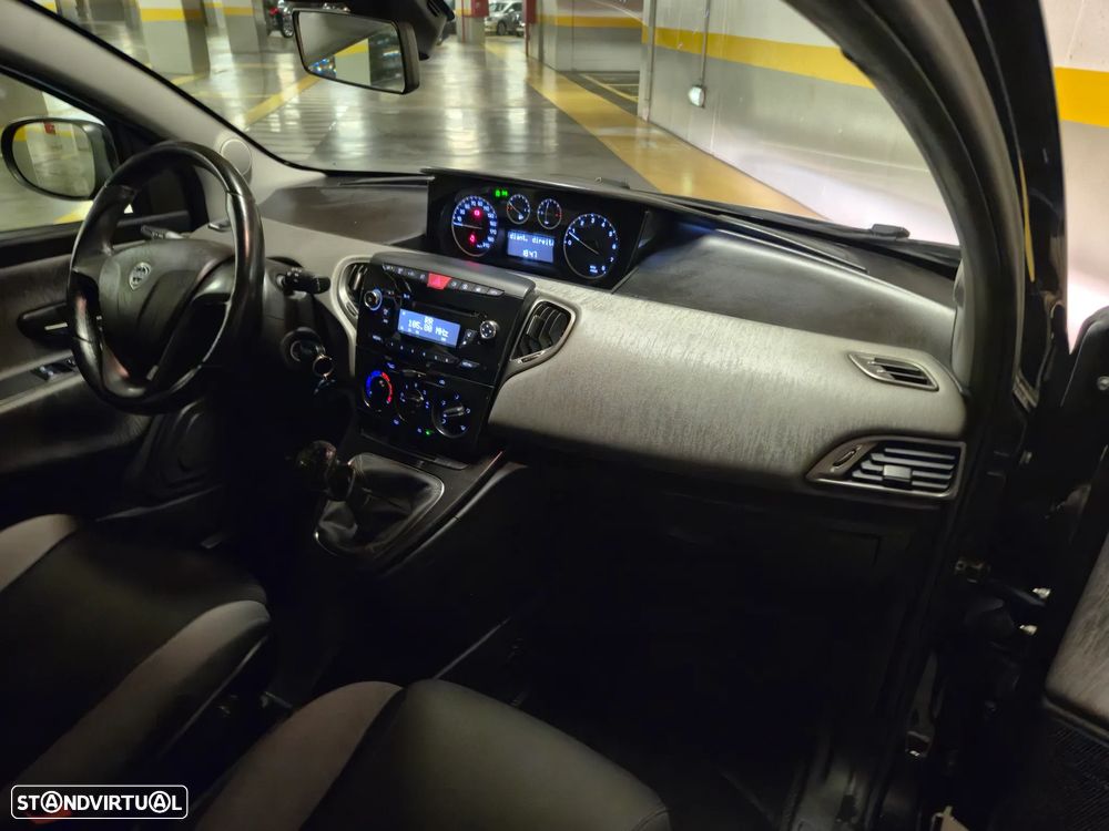 Lancia Ypsilon 1.2 S&S Platinum - 34