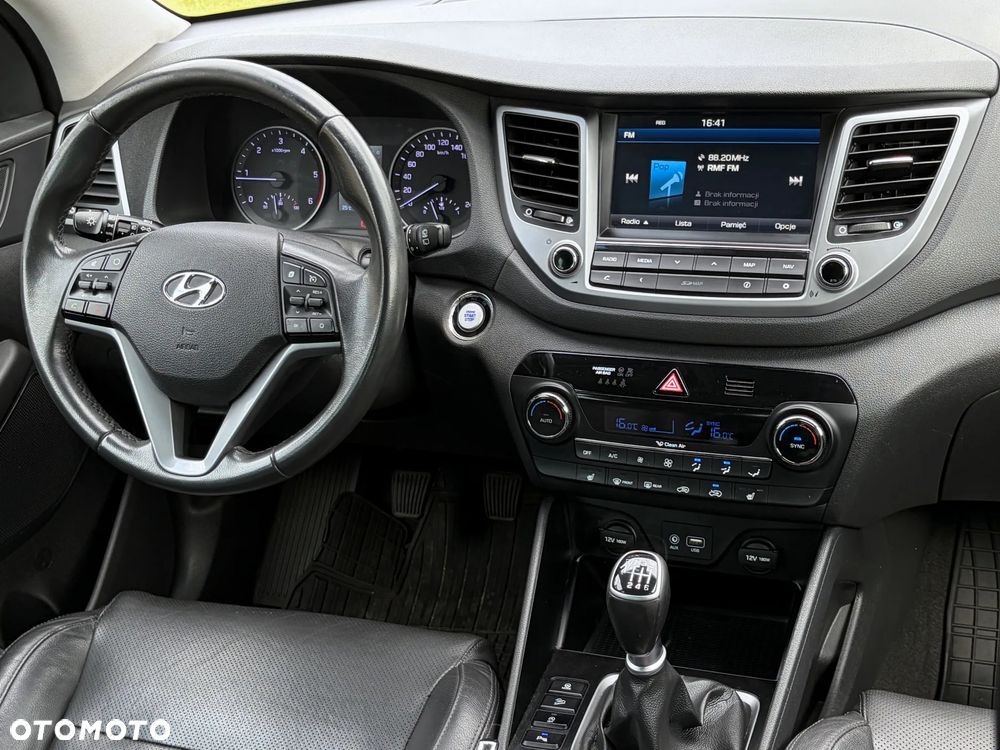 Hyundai Tucson blue 1.7 CRDi 2WD Advantage - 29