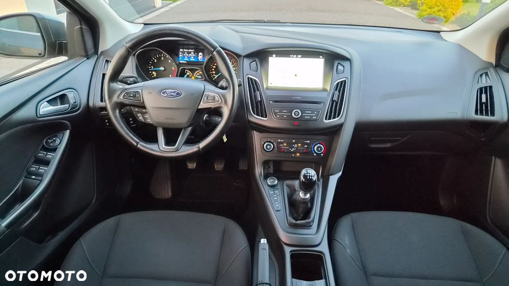 Ford Focus 1.5 TDCi DPF Start-Stopp-System Titanium - 6