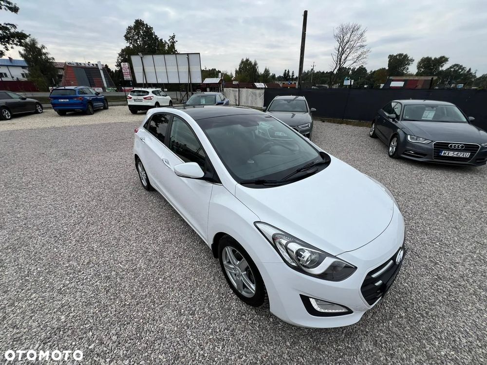 Hyundai i30 1.6 GDI Premium - 31