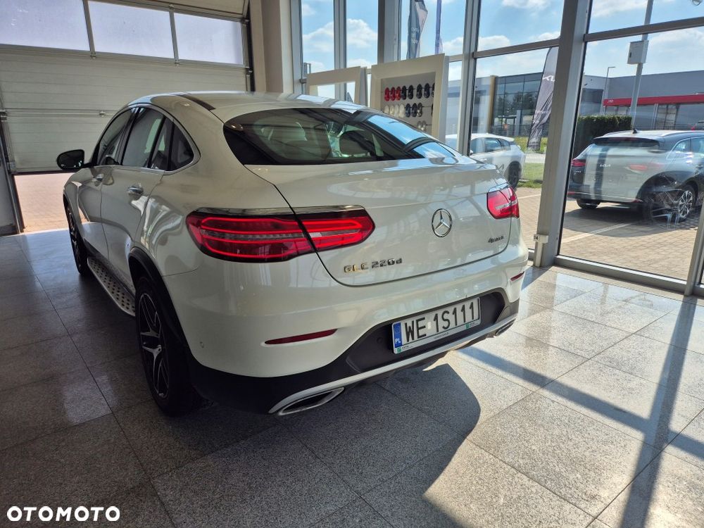 Mercedes-Benz GLC - 28