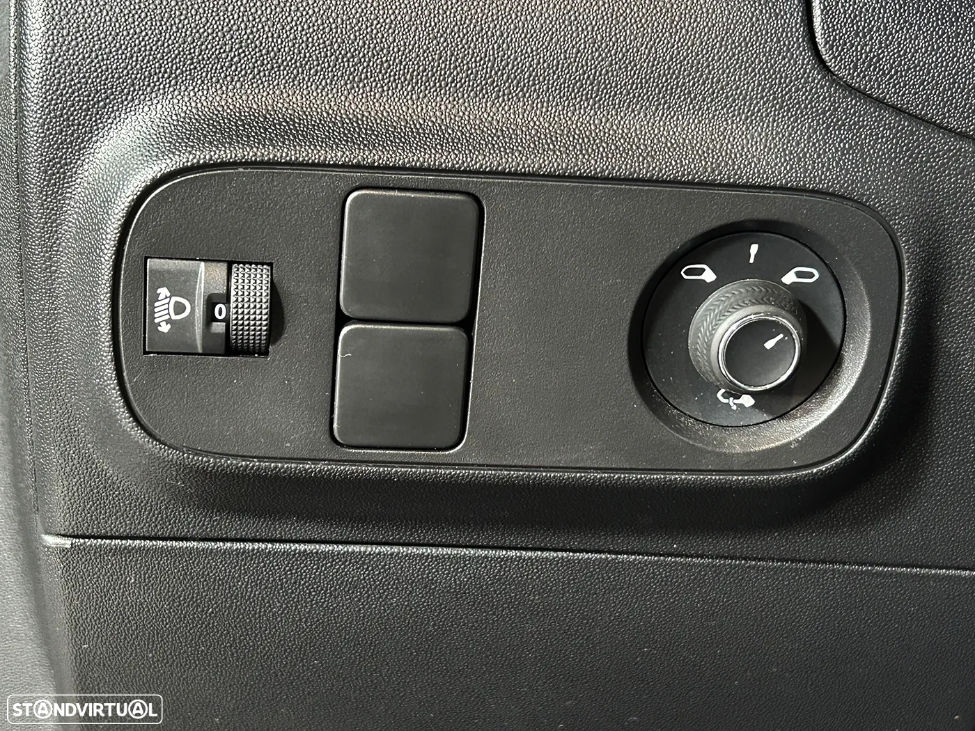 Citroën C3 1.2 PureTech Max - 18
