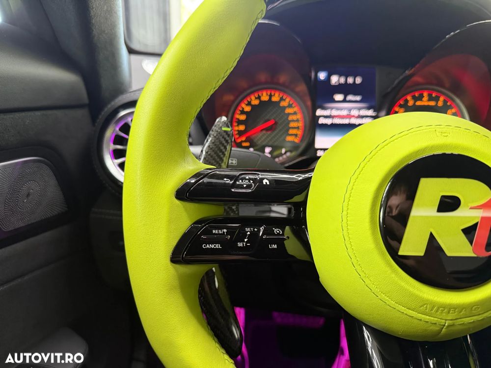 Mercedes-Benz AMG GT R Roadster - 19